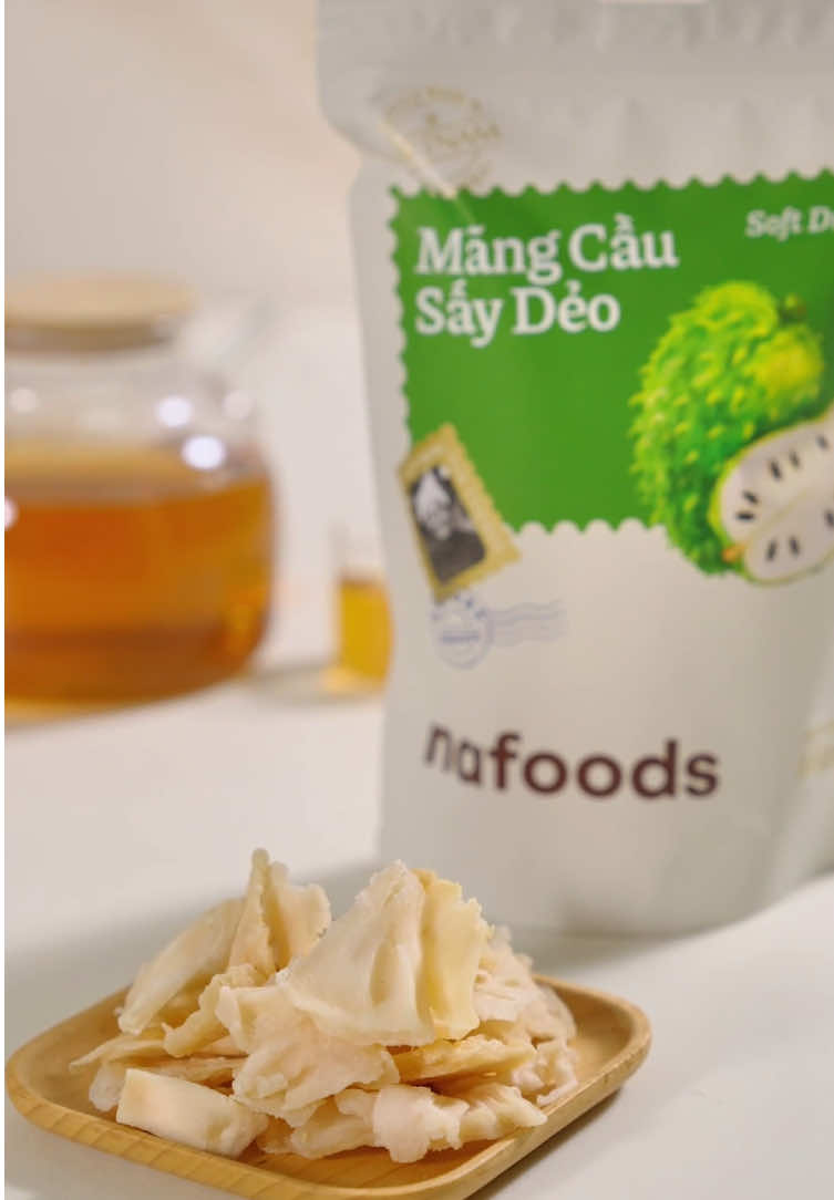 Bạn đã thử mãng cầu sấy dẻo của Nafoods chưa?? Ăn rồi là “dính” không lối thoát đâuuu #nafoods #nafoodsconsumer #traicaysaydeo #mangcausaydeo