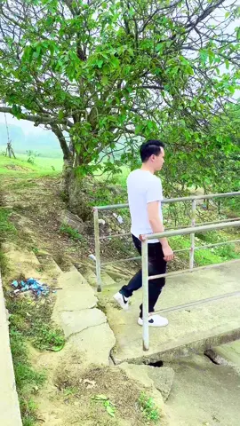 Cỏ xanh đồng rộng mênh Mông  Gặp em đến hẹn lại lên 🤣🤪 #xuhuướng #xuhuongtiktok #hashtag #Minhxuanhg #camxucmoingay #💕💕💕💕💕💕💕💕💕💕 