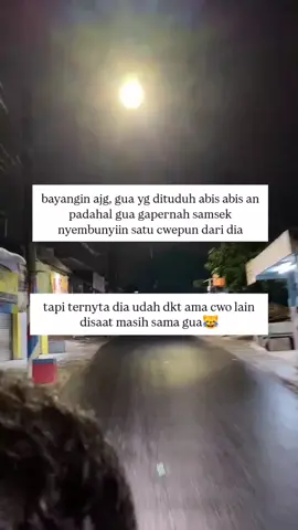 anjg dada gua sakit💔🥺 #fyp #masukberanda #foryoupage #storymalem #qutes #galaubrutal 