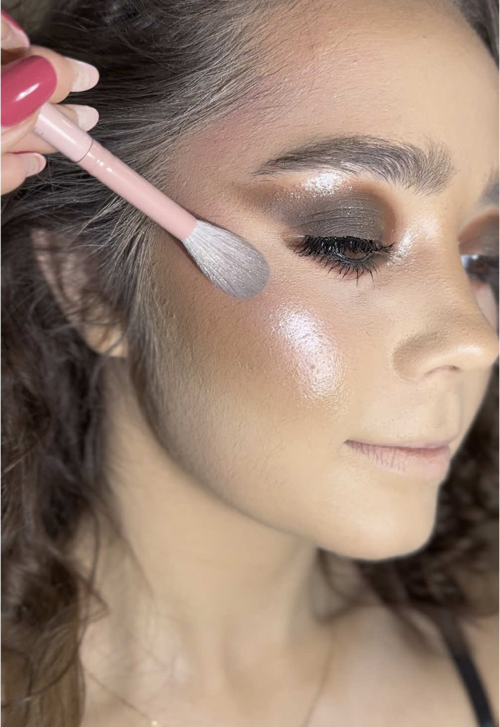 ❤️ @Antonia Ioana Iosub  @Salon Provider @NYX Professional Makeup @Alix Avien Paris @Catrice Cosmetics  #makeuptransformation #MUA #makeuplove❤️ #smokeyeyeslover #machiajdeseara #dancesportmakeup #makeupgoals #professionalmakeup #beautytrends #loveyourself 