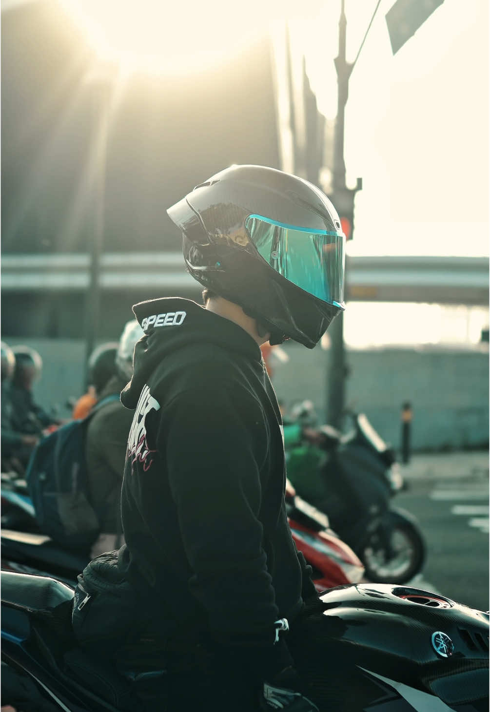 kalau punya R15 ga boleh pake pista ya?  #r15v3 #r15indonesia #r15modifikasi 