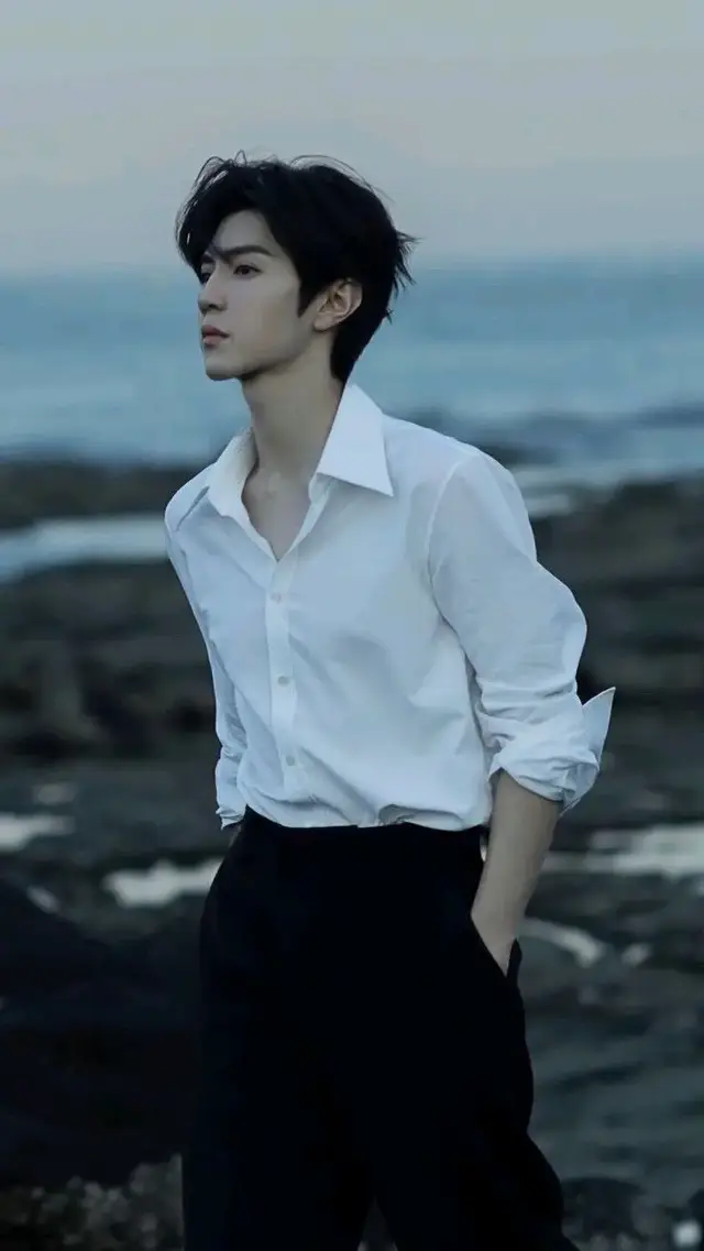 bantu ramaikan gays jangan lupa like and follow  #4upage #yourpage #chenzheyuan #fotogeser #wallpaper #yuan #fypシ゚ #fyppppppppppppppppppppppp #4u #busmillahfyp #4 