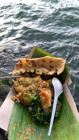 Sarangan with sego pecel☺️#telagasarangan #fypage #magetan24jam #fyp 