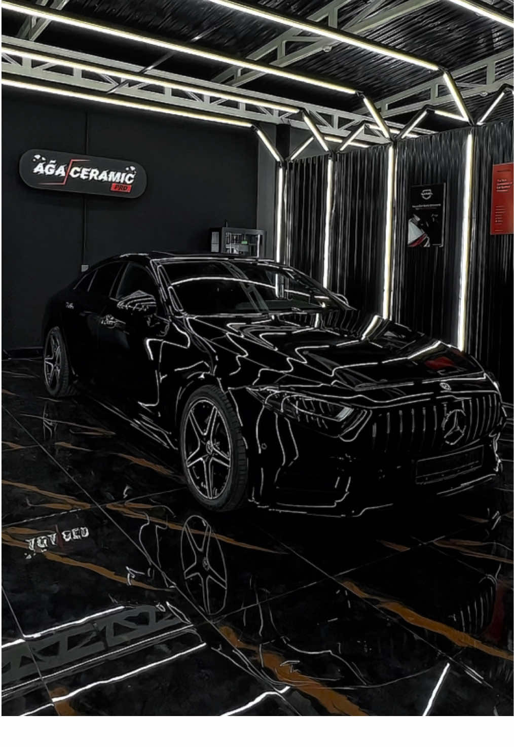 Professional şəkildə seramic pro qoruyucu mayenin çəkilməsi. 👑📞050-203-15-03. #aga_service #aga_detailing_baku #professionaldetailing#ceramiccoating#brake #aga_detailing #detailing #interiordetailing#interiordetailing #carcleaning #autodetailing#tailor #paintcorrection #detailers #carsofinstagram#ambiance #aga_usta_baku #carwash #ppf #service#polish#wash #bmwmotorsport #bmwlife #bmw #mercedesbenz #mersedes #mustang #mustanggt#lamborghini #bugatti #rangerover #support#car#drift #lamborghini #urus 