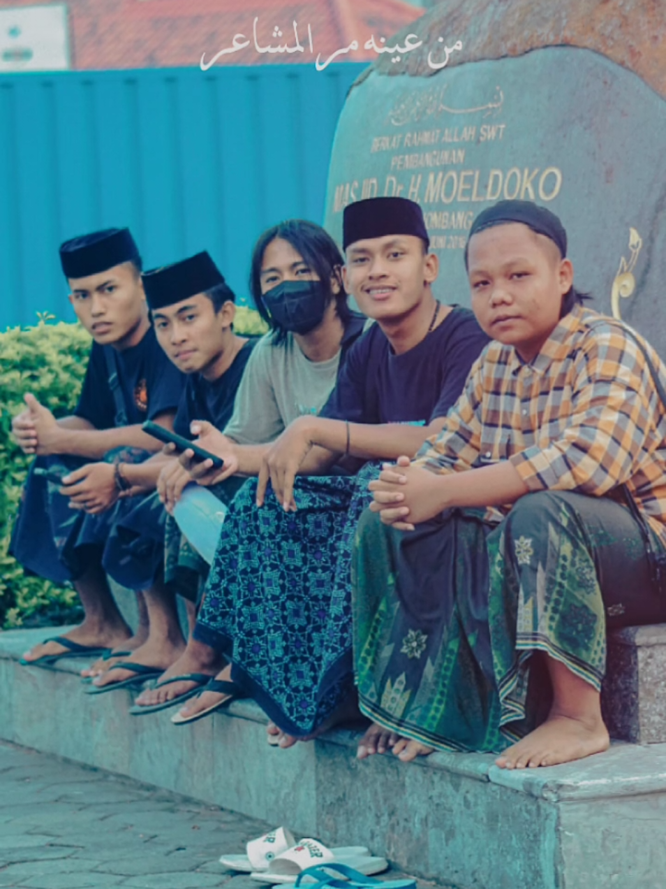 #sarungan #sarungbhs #sarungbatik #santripondokpesantren #santriindonesia #santrisalafi #fyp #berandatiktok #foryoupage 