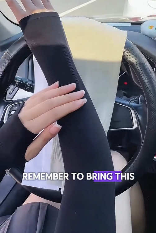 Summer New Sunscreen Ice Sleeves Men's and Women's Thin Anti UV Sleeves Long Ice Silk Hand Sleeves Arm Protectors Cycling Gloves#HighBeautyIceSleeves#SunscreenIceSleeves#SummerSunscreenIceSleeves#EssentialSummerArtifacts#Unisex#LightweightandBreathable#Sunscreen#IceSilkSleevesforMenandWomen#OutdoorSunscreen#Sleeves#fyp#tiktokmademebuyit