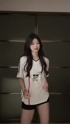 iu anh hơn mỗi ngày  #越南鼓卡点舞 #killergirldance #亿万少年bufu @亿万少年BUFU #dance #china #douyin #douyin_china #cutegirl #xinhgai #sexygirl #xuhuong #viral #views #gaicute #Habakuri_yusio🫶♥️✅
