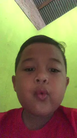 Hahahahaha rugi bunda naaak anak nya stu😂😂