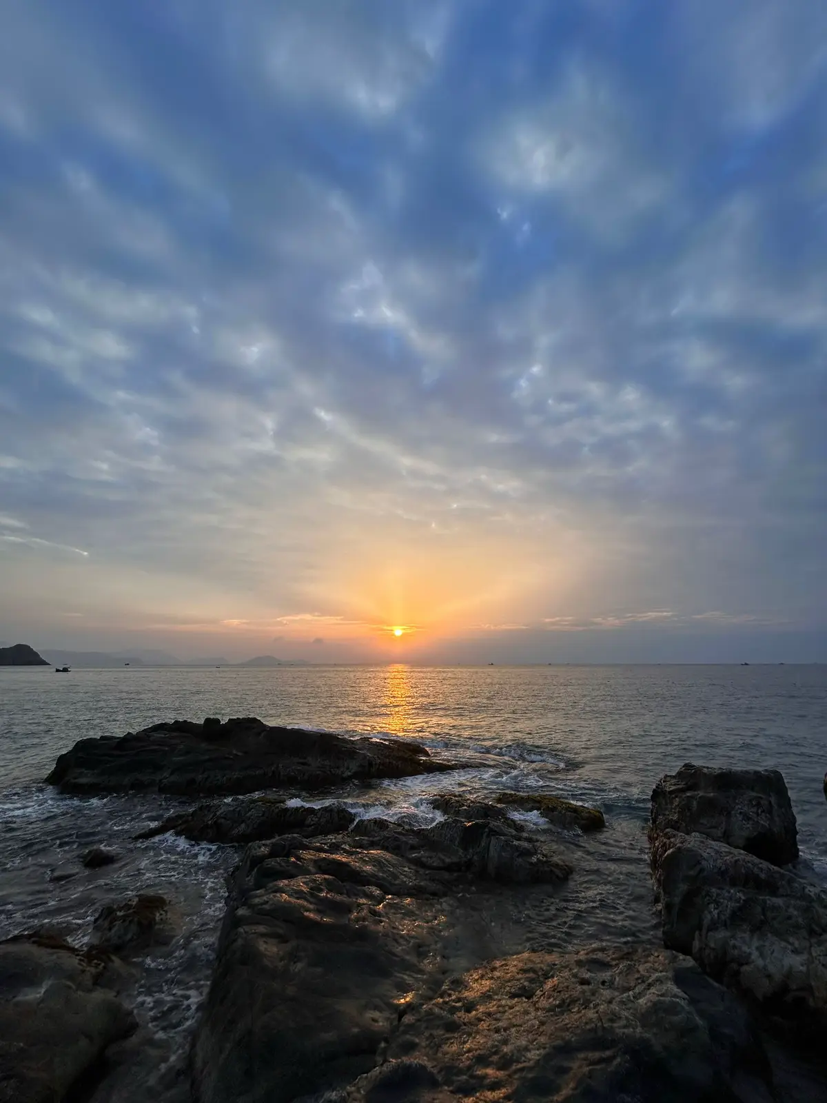 Chill #xuhuong#bautroi#yeuem#canhdep 