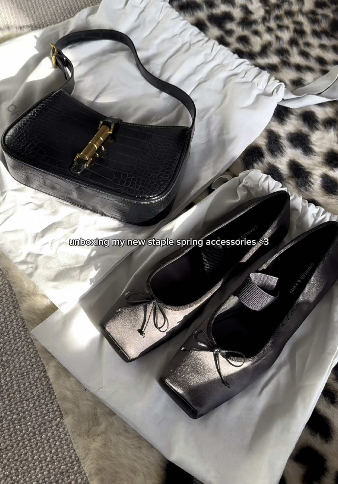 bag & ballet flats from @CHARLESKEITHOFFICIAL #ImWithCharlesKeith #outfitinspo 