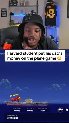 Harvard student put his dad’s money on the plane game 😳 #streamerclip #student #fy 