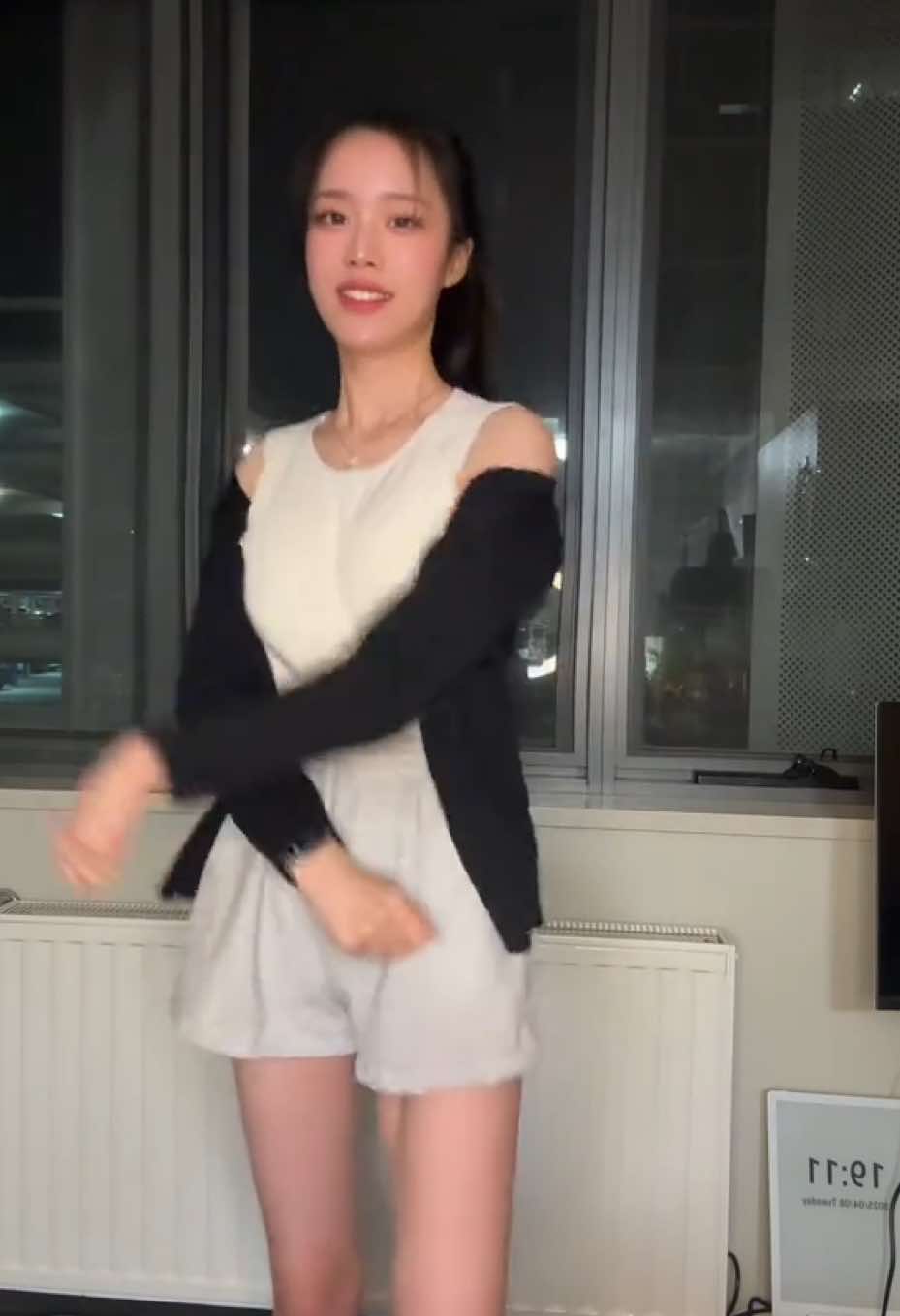 #trend #pretty #Asian #dancer 