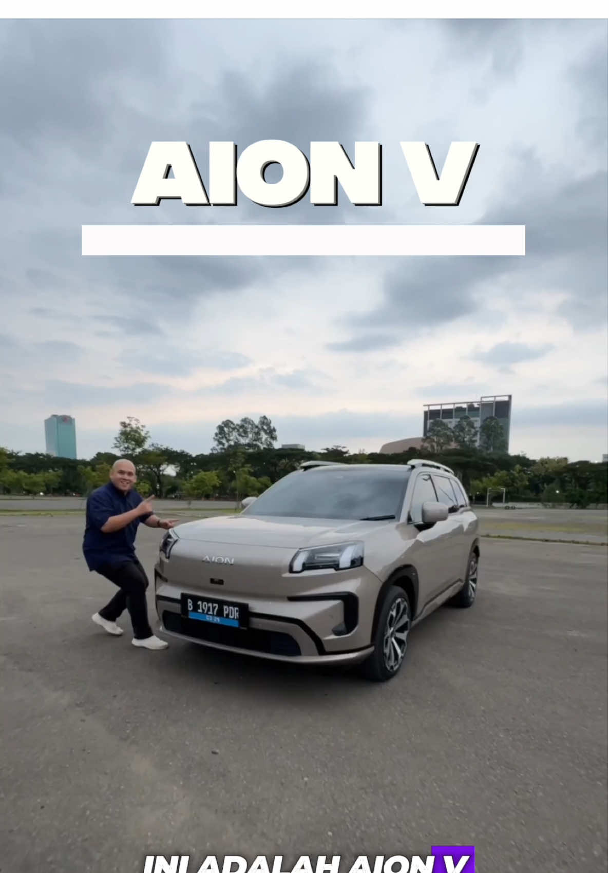 Emang ada mobil yang bisa bikin es batu, pop mie, ada jok pijet, pendingin penghangat jok, bisa ratain jok depan ke belakang, jok belakang recline rebah banget dan masih banyak lagi, tapi… Gak sampai 500 juta??? 🤯 Gila sih Aion V ini, valuenya gak masuk akal #aion #aionv #gacaion #byd #atto3 #chery #omodae5 #geely #ex5 @aion_indonesia 