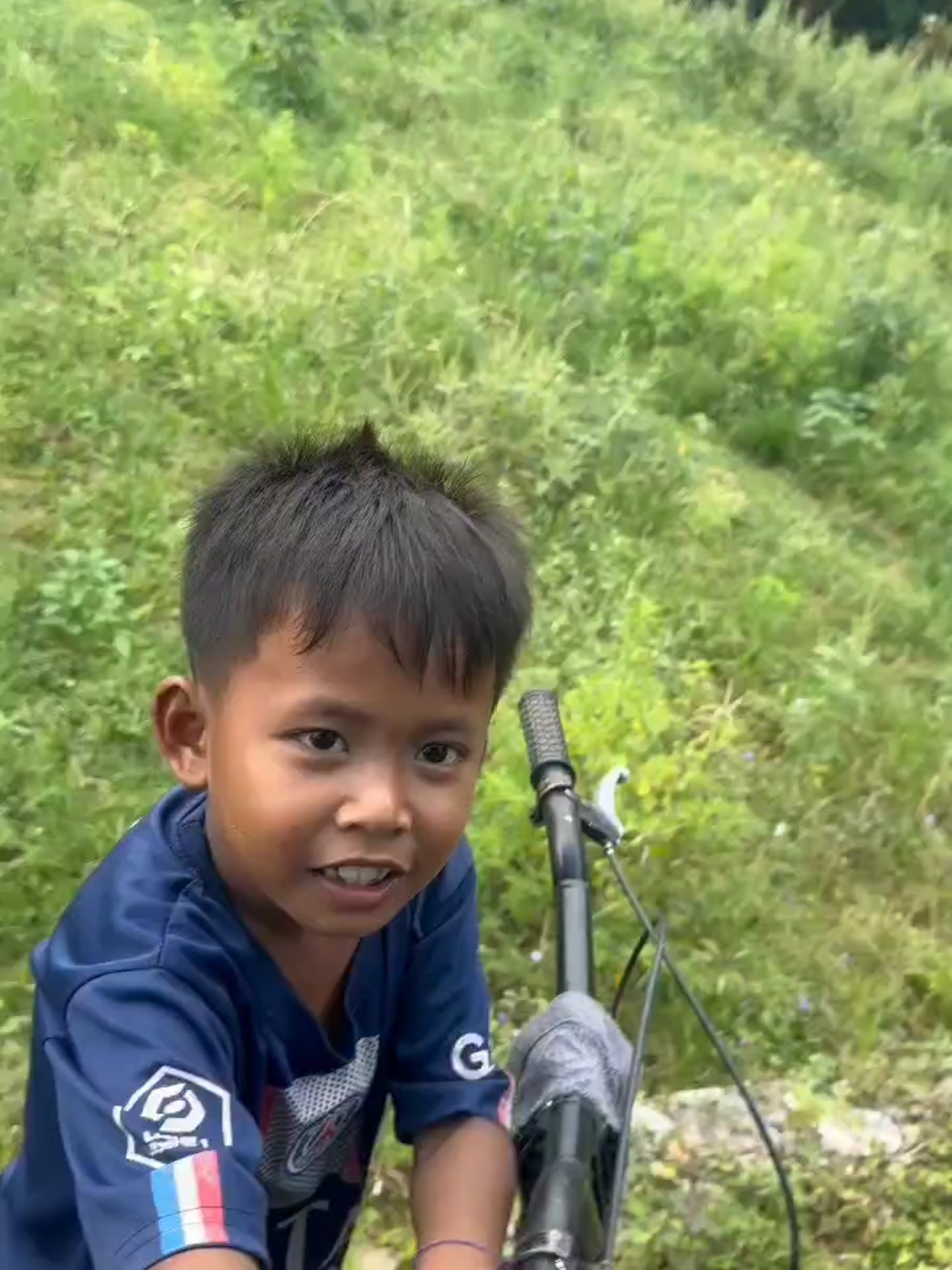 Mak tadek takok en nak kanak reh😭 #trendingvideos #xybca #madurapride #viralpamekasan #pamekasan #fyp #madurareceh #orengbungkalatan #maduraviral #pamekasanviral #palengaan #begal #anakkecilviral #madurakocak #maduralucu @orengbungkalatan @madurakocak.fyp 