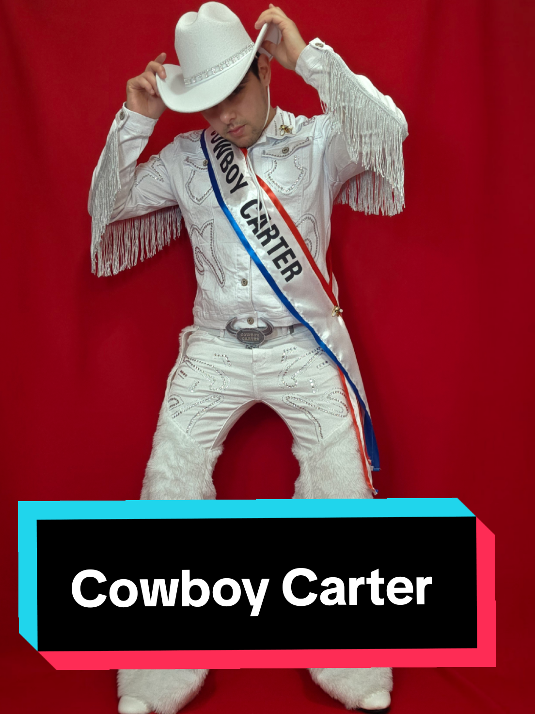 Um show histórico merece um look memoravel ..... #cowboycarter #beyonceconcert #fyp #beyoncechallenge #bey #tour #cowboycartertour #outfits #outfits #beyhivebrasil #queenbee #beyhivefrance #cowboyhat #fan #bang #beyoncebowl #texasholdem #outfitsinspo #outfitinspiration #OutfitChange #parati #pravo #likе #cowboy #beyhive #fy #fashion #DIY #beyonce #sparkly @Cayo_he @Cayo_he @Cayo_he @Beyoncé @Parkwood Entertainment @Beyoncé Access 🇧🇷 @Beyoncé Brasil 𐚁 @Beyoncé Infinity 