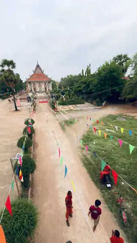 #ទេសភាពនៅមុខវត្តត្រស់ពិសី🌄🏜️🌱🌼🌾