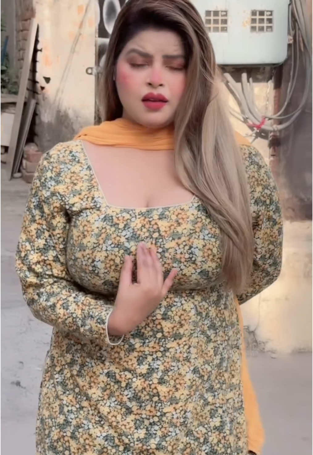 ਤੇਨੂੰ ਦੇਖ ਦੇਖ ਕੇ ❤️🙈#simar5796 #onthisday #viral_video #london #CapCut #japan #usa_tiktok #antwerpen #usa_tiktok #fyp #pakistan #pairs 