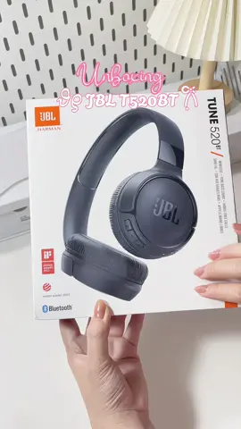 Unboxing tai nghe bluetooth JBL T520BT 🫧🎧 #unboxing #tainghebluetooth #jbl #jblt520bt #music #xuhuong #ngocmiue 