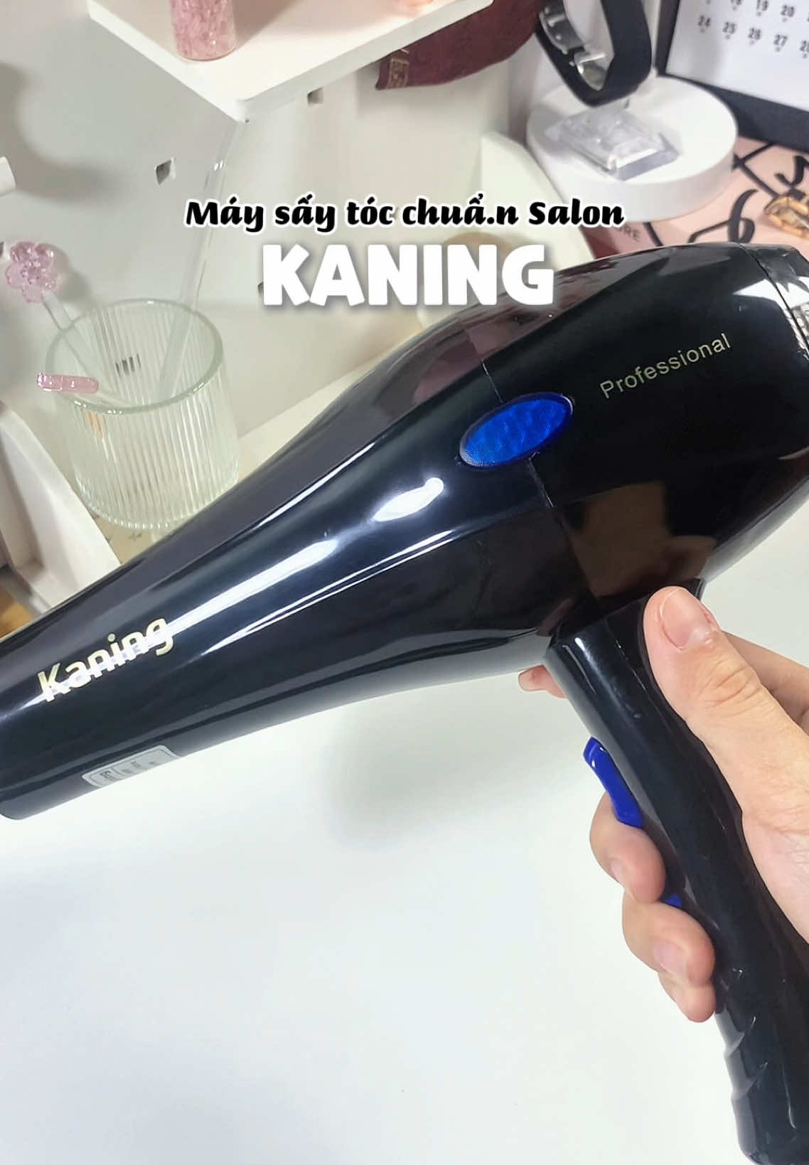 Máy sấy tóc “truyền thống” dùng được cả nhà nè #maysaytoc #maysaytockaning #kaning986p #vzone #reviewlamdep #unbox #unboxing #muataitiktok #tiktokshop #fyp #xuhuong 