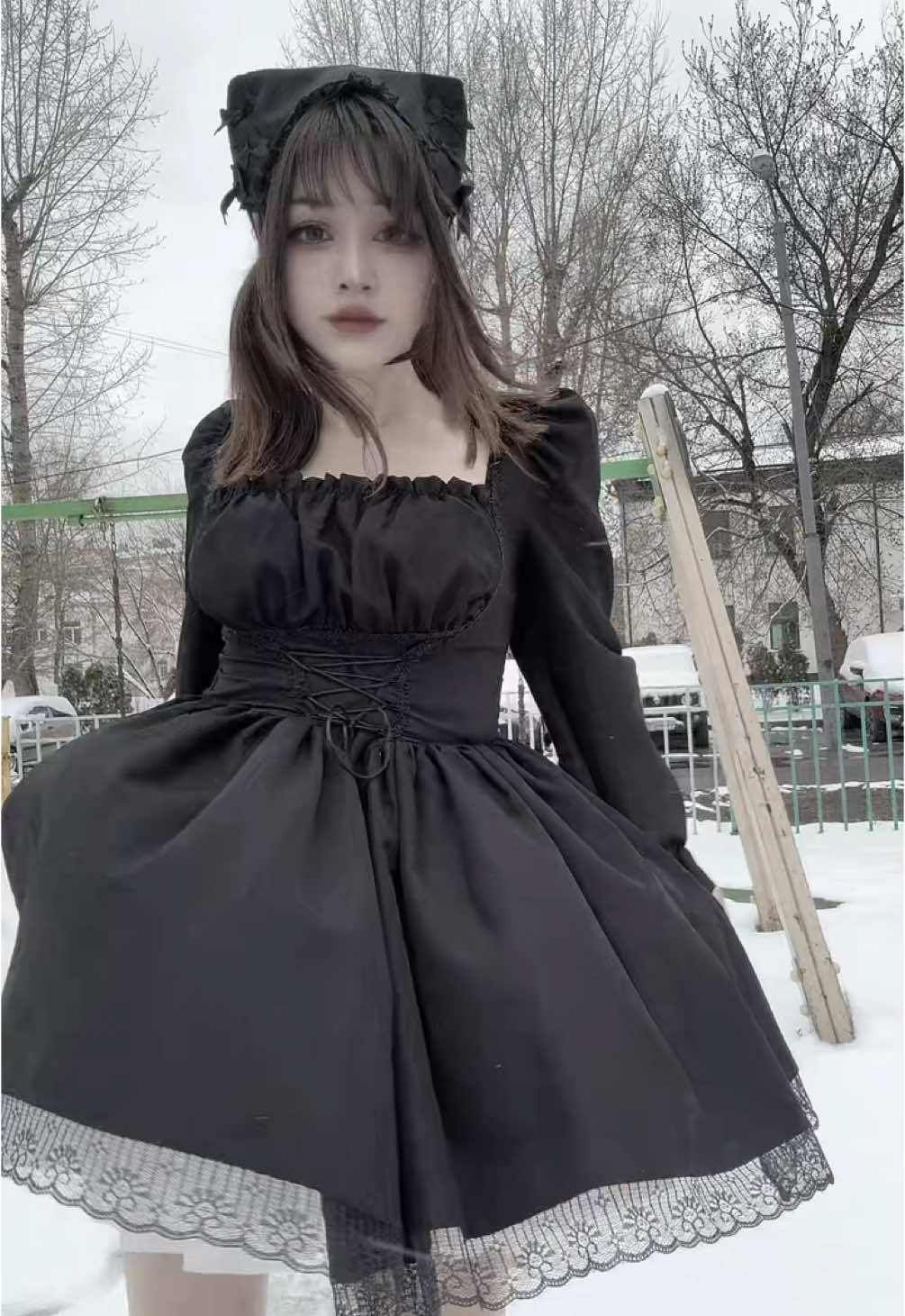 april 🪽 #darkcoquette #gothgirl #jsf #vamp 