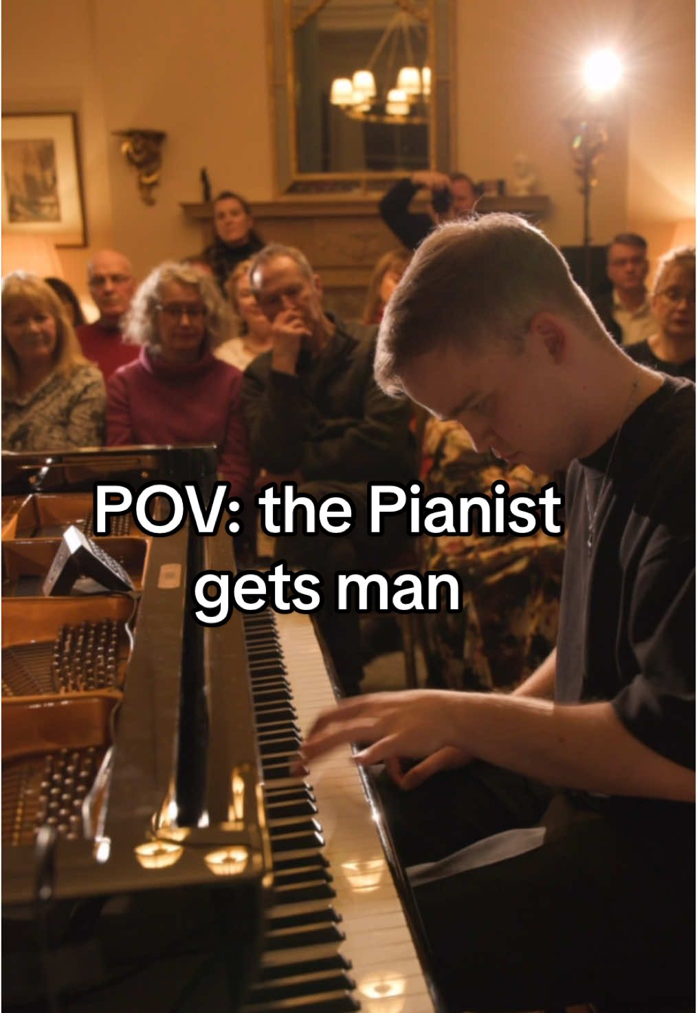 Their reaction at the end 😳😳 🎶Levi.Sct - CYBACHPUNK 🎶  - #bach#vivaldi#virtuoso#pianocover#yeah#chopin#viral#challenge#yeahhh#levisct#german#deutschland#musician#levischechtmann 