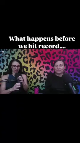 The professionalism and organization we have for our recording sessions is UNMATCHED 😆 #generationinbetween #podcast #retropodcast #80skids #xennials #xennialpodcast #xennialsoftiktok #podcastlife 