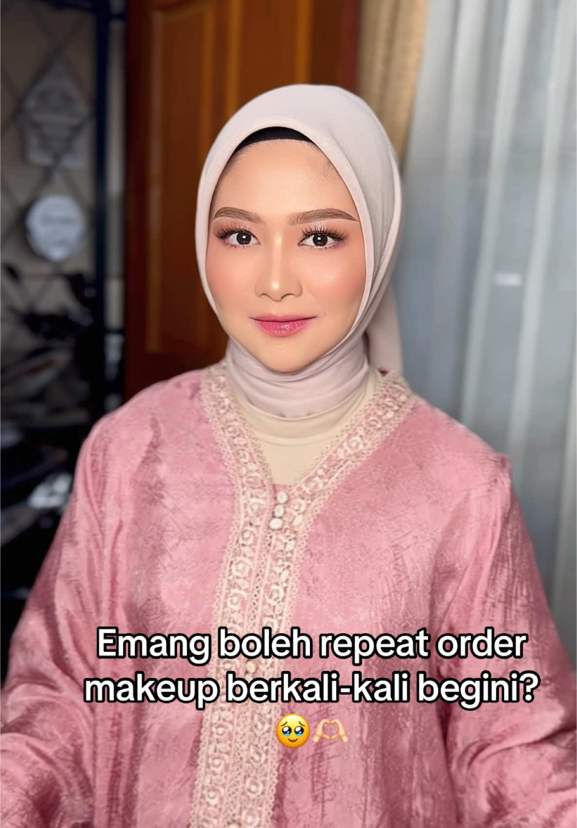 Makeup for Family of the bride🩶 #makeup #makeupbandung #makeupsoreang #makeupkopo #muabandung #muasoreang #makeupreguler #muacimahi #muasoreangbandung #makeupbandungselatan #makeupbridesmaids #muakabbandung #makeupsoreang