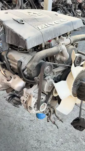 Pajerio mivic 6G75 #dubai #sharjah #mitsubishi #engine#pajerosport #fyp 