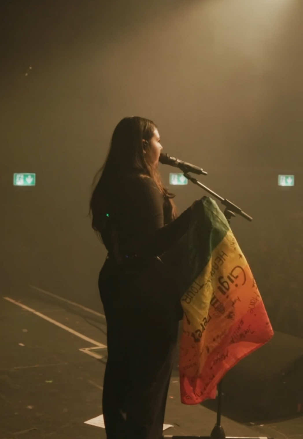 First night of tour was unreal. Ich liebe dich, Cologne! See you tonight Amsterdam  🏃‍♀️