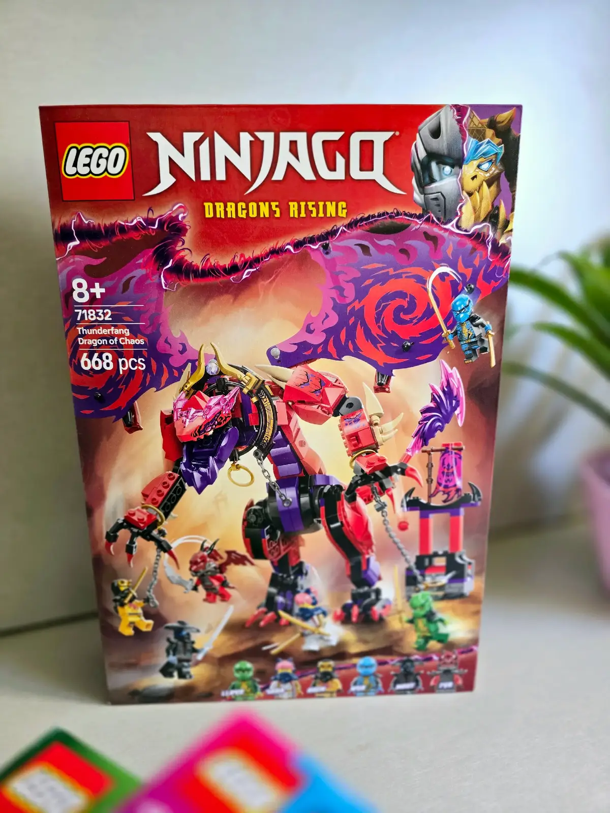 Coucou Tiktok  J'ai reçu un set de Lego parfait pour occuper les enfants pendant les vacances une activité qui plaît à coup sûr 😉 Merci à @influenster prête pour le construire 😊 Le set de Lego Croc-de-tonnerre : Le dragon du chaos  (71832) composé de 668 pièces.  Et vous, qu'en pensez vous des Lego vous aimez ?  #influenster #influensterlego #lego #testproduit 