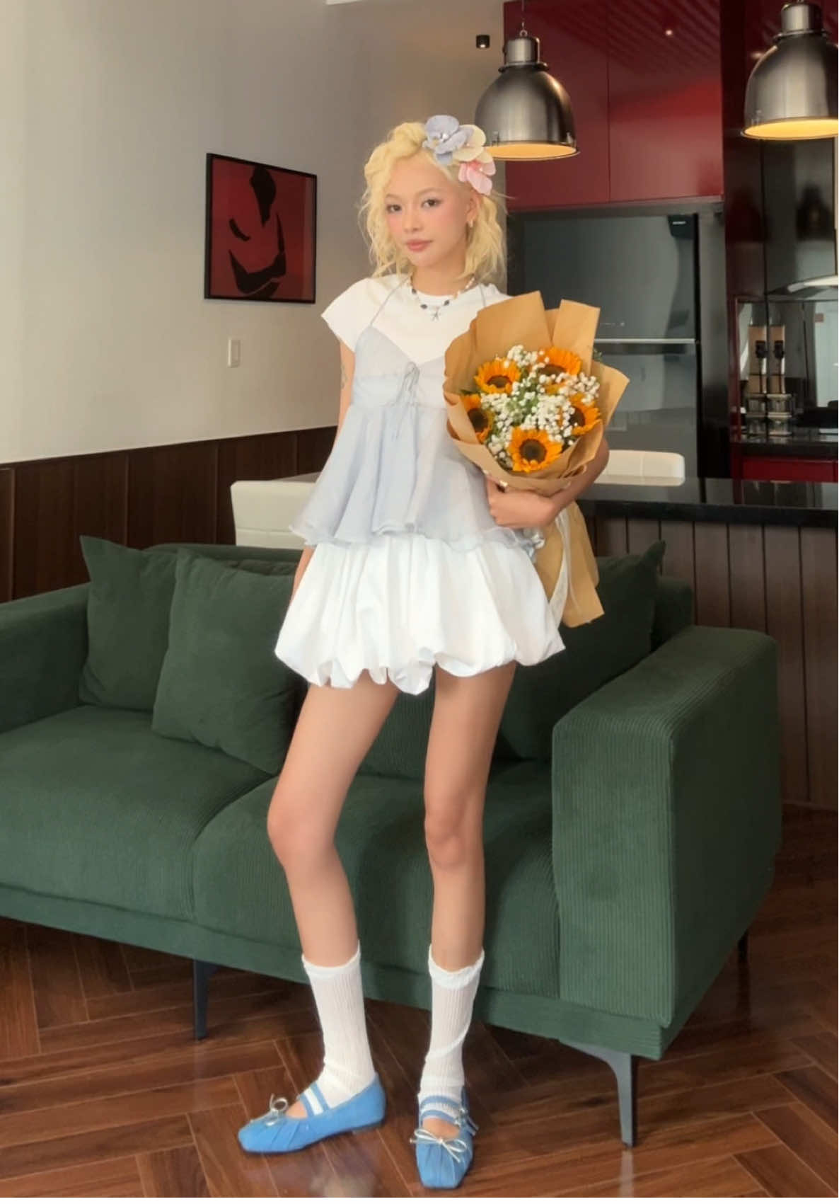 Hoa không người đẹp ơi #navie #OOTD 