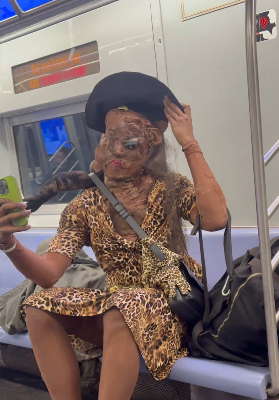 #subwaycreatures #fyp #foryoupage #subway #iloveny #nyc 