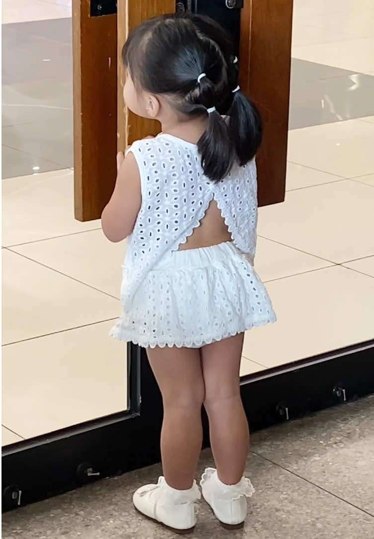 perfect ootd for you baby girl 🤍 #foryou #fyp #foryoupage #fypシ゚ #fyppppppppppppppppppppppp #baby #babygirl #babyootd #babylove #babytiktok #babytok #summerbaby #summerootd #summerootdforkids #ootdforkids 