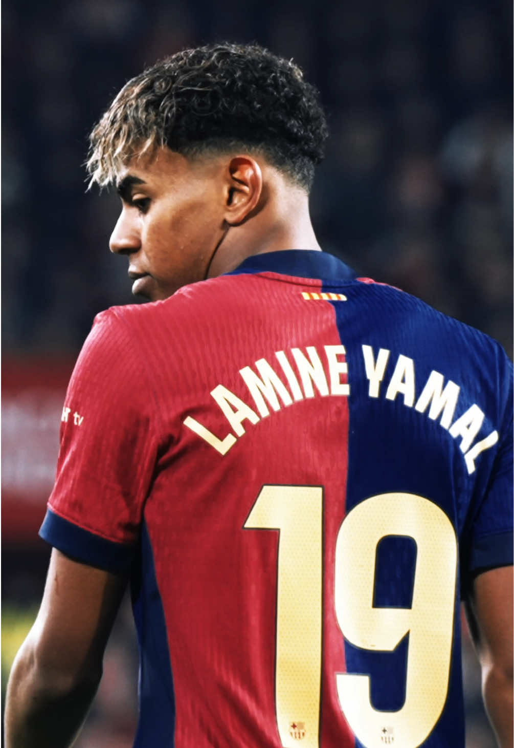 From 304 to the world.🌟🌎 @Lamine Yamal  #lamineyamal #fcbarcelona #cl #españa 
