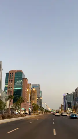 التقينا في مدينة😢✋🏻#الخبر #شارع_الامير_تركي 