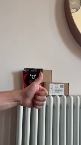 Not sure which Bullfix product to use for your radiator? We’ve got you covered 👇 Standard radiators? Go for our Universal or Extra Fixings Designer & column radiators? You’ll need our Radiator Brackets – Medium holds up to 55kg – Heavy Duty holds up to 100kg Still unsure? Drop us a comment, we’ll point you in the right direction 👇 Fix it once. Trust it forever. 👍 #Bullfix #NoBullJustBullfix #RadiatorFixings #PlasterboardSolutions #FixItRight #BullfixBrackets #TradesOfInstagram