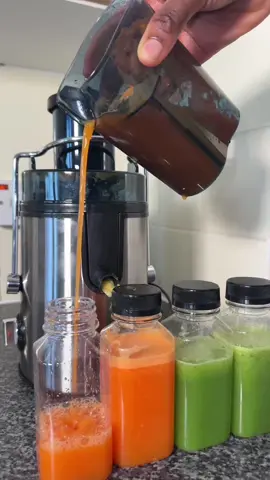 Juicing at home 10/10✨🤝 This machine is is so easy to clean too! ajuices Whole fruits and veggies in seconds #Juicing #TikTokMadeMeBuyIt #JuicerMachine #JuiceCleanse #HealthyHabits #TikTokShopUK #WellnessRoutine #DailyJuice #fyp #juicer 