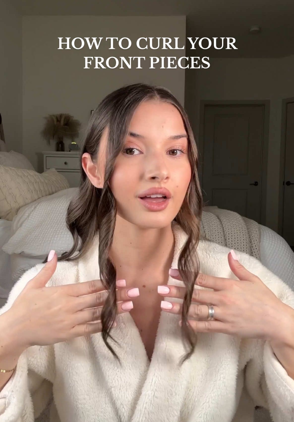 How to curl your face framing pieces with a straightener  #hair #hairstyle #hairtutorial #straightenercurls #flatironcurls #curlinghair #curls #flatiron #easyhairstyles #hairhealth 