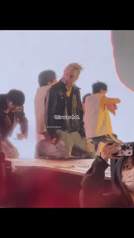 im on my knees too #leefelix #felix #felixstraykids #felixedit #felixskz #straykids #skzfyp #viral #perte #fyp 