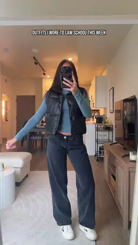 ♥️ #1llawstudent #lawstudent #lawschool #OOTD #OutfitsOfTheWeek 