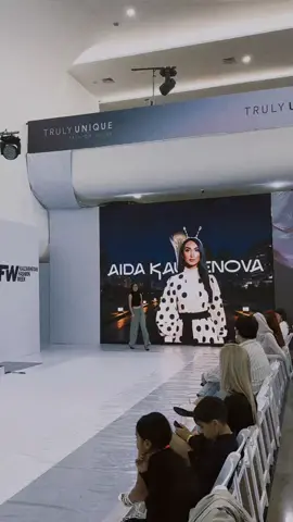 #kfw #almaty #kazakhstan #fashion #week #aida #kaumenova #model 