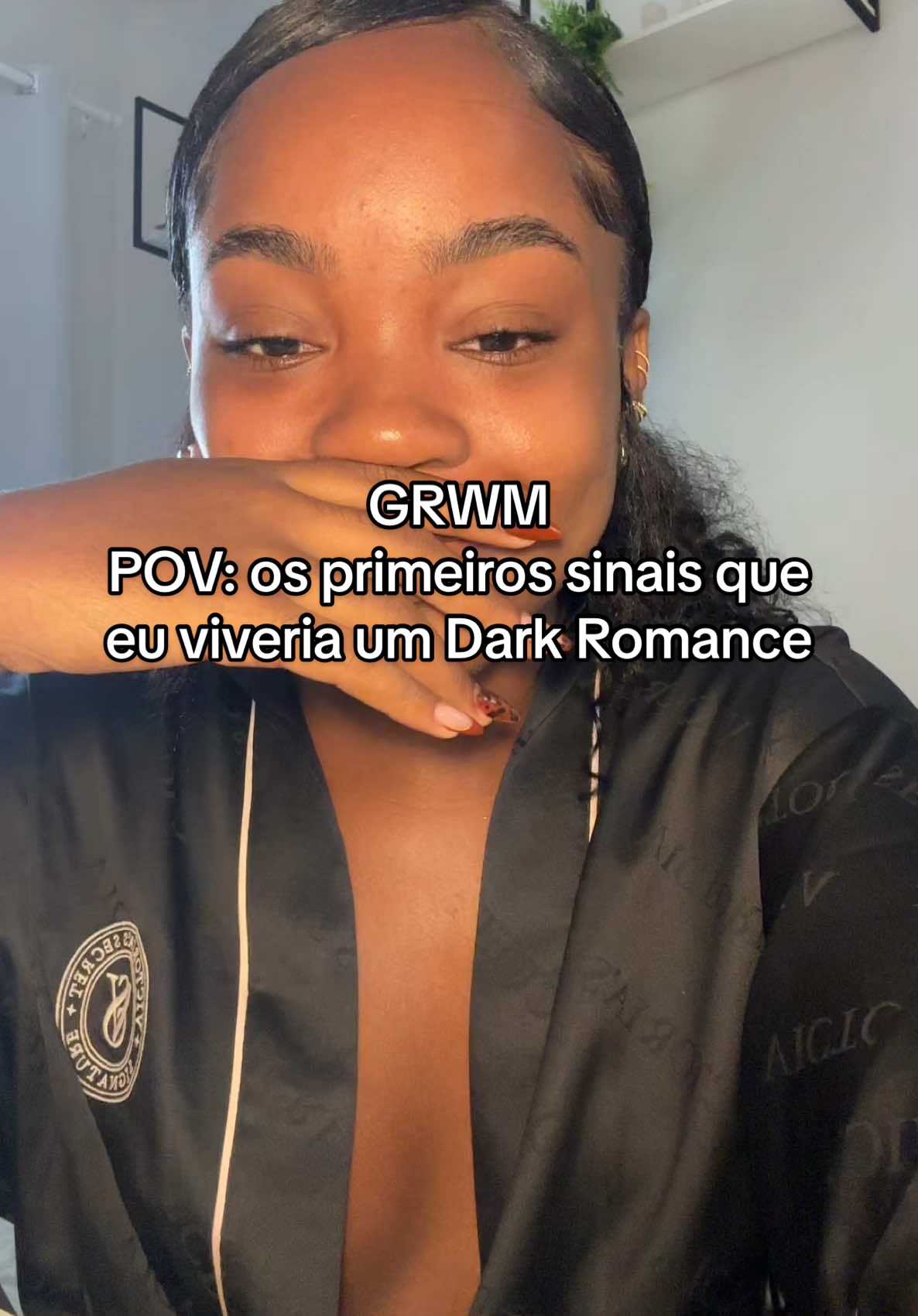 Vem aí a saga do dark romance da diva #fy #grwm #darkromance 