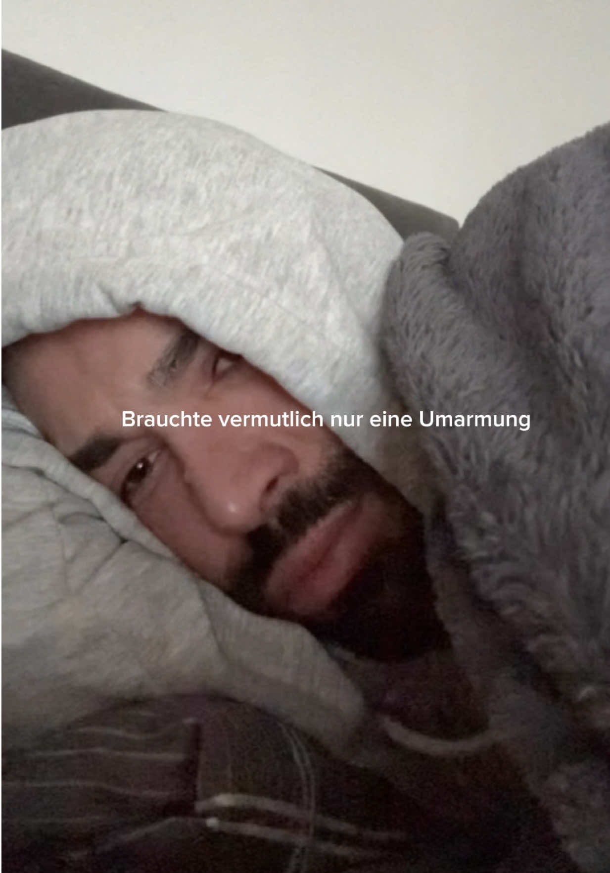 Probably needed a hug ❤️‍🩹 #adele #viral #lovesicknes #depression #nurse 