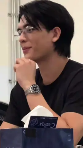 Simple and handsome @Joss Way-Ar #josswayar 