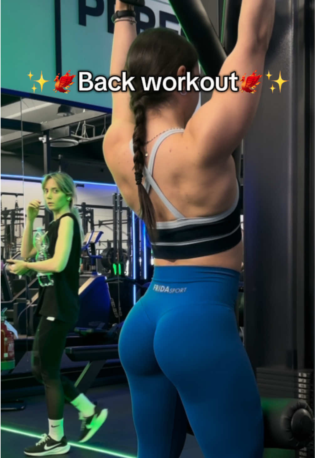 🐦‍🔥🐦‍🔥🐦‍🔥  #gym #GymTok #gymmotivation #muscle #bodybuilding #Fitness #workout #progress #fitnesscommunity #fitnesgirl #body #aesthetic #addict #back #backworkout 