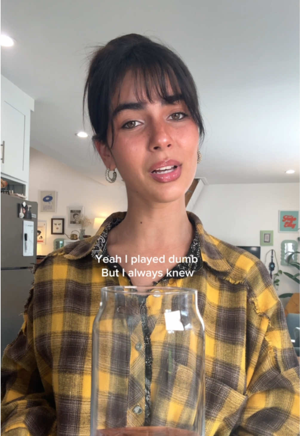 Replying to @sweetaneczka66 I’m in 😲 traitor- @Olivia Rodrigo 💋  #Dorin #Singer #singersoftiktok #pianoballad #fyp #oliviarodrigo #livies #sour #traitor