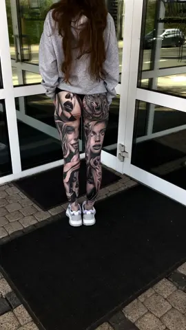 Termine immer Mittwoch oder Freitag  16:00-18:00 Uhr  im Shop vereinbaren oder über info@bunte-tinte-tattoo.de aber auch  unter 01729711437 telefonisch zu den eben genannten Zeiten Bei Email Anfragen  Bsp Bilder anhängen ,Telefonnummer und Foto der Stelle auf welche das Tattoo soll #kwadroninx #kwadron #kwadronink #h2ocean #h2oceanaftercare #h2oceanproteam #emalla #emallagrece #emalla.grece #tattoo #fy #foryou #foryoupage #tattooed #blackandgreytattoo 