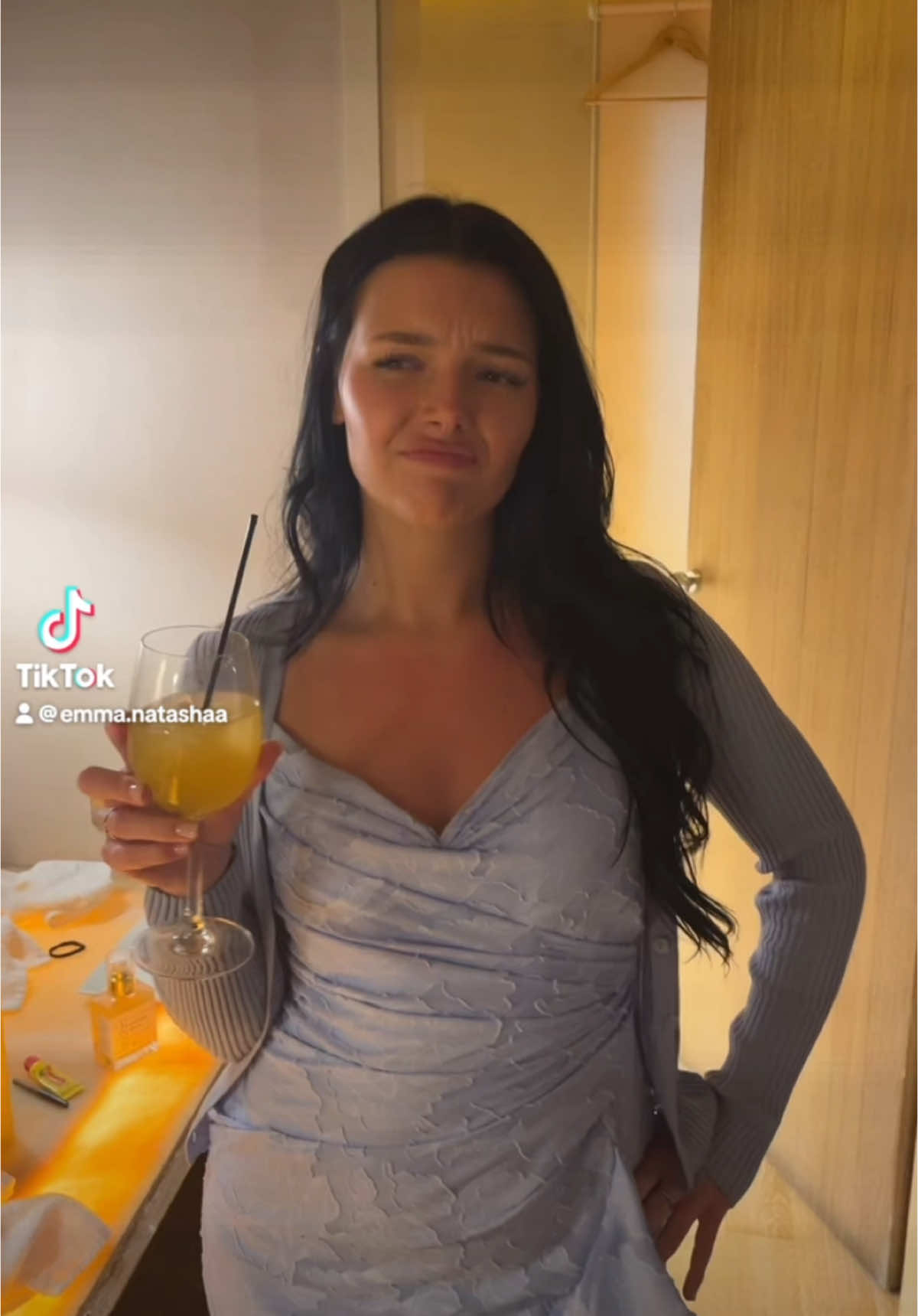 But she’s so beautiful🩷🤪🌸 @molly🧀💐 @Emma 