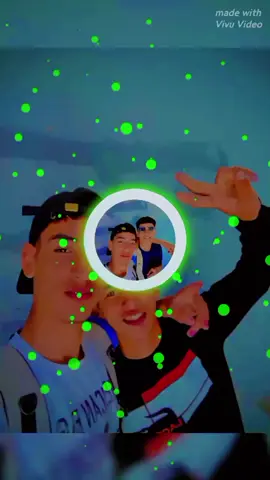 #عليها_عليها_زاد_هبالي#تصميم_فيديوهات🎶🎤🎬 #vivu_video #كلعام_وانتم_بخير #fyp #foryoupage#تصيم_اغاني #مشهورة_تيك_توك 