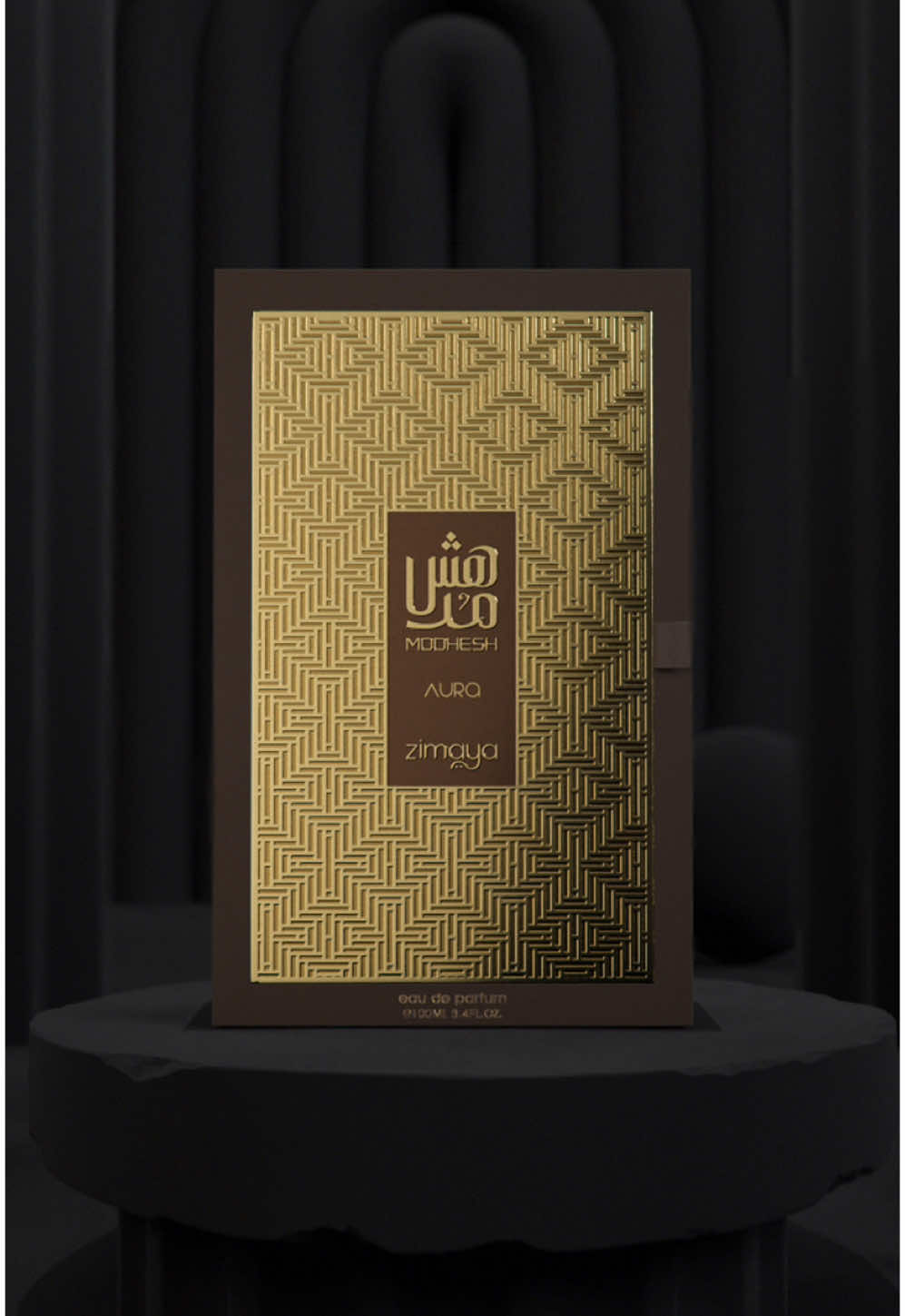 A scent born from heritage, crafted for the future. Modhesh Aura is the latest addition to the Zimaya legacy, designed for men who appreciate timeless elegance and bold refinement. Modhesh Aura (Pour Homme) TOP NOTES: Woody - lavender - bergamot - mint MID NOTES: Cardamom - dry amber - benzoin - pineapple BASE NOTES: Tonka beans - vanilla - musk . . #Newlaunch #ModheshAura #Zimayaperfumes #Zimaya 